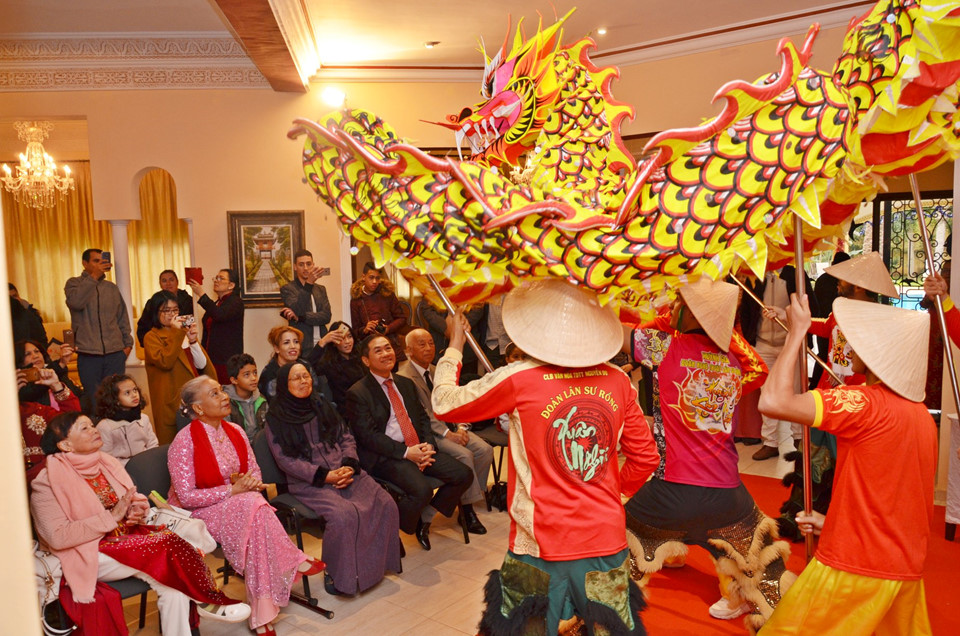 Rộn ràng Tết cộng đồng của kiều bào khắp năm châu